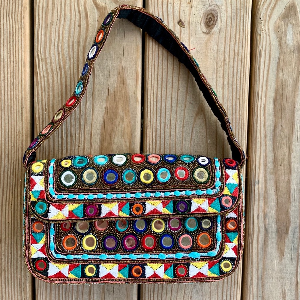 Vintage Pierre Urbach fully beaded handbag!